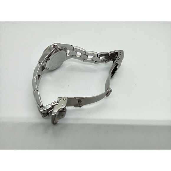 Relic Wet Women's Date Watch ZR11647 110309 - Picture 3 of 11